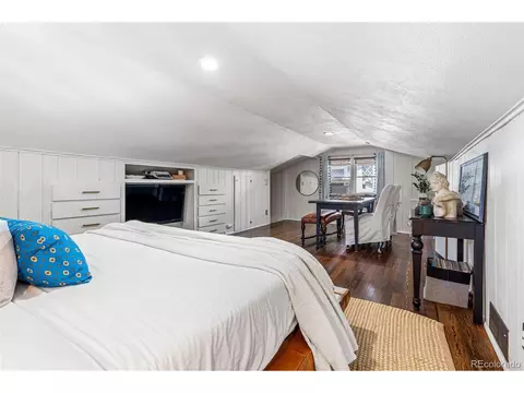 2580 Cherry St, Denver, CO 80207 photo 30