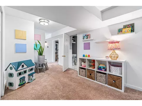 2580 Cherry St, Denver, CO 80207 photo 34