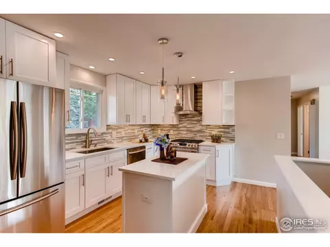 1445 Chambers Dr, Boulder, CO 80305 photo 4