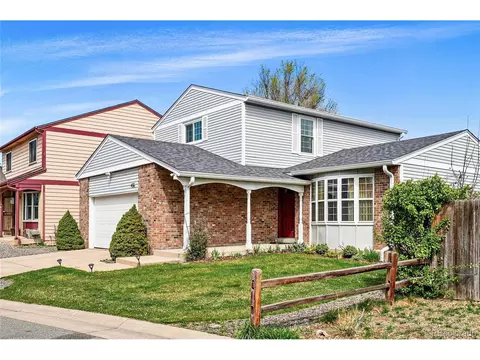 466 S Kingston Cir, Aurora, CO 80012
