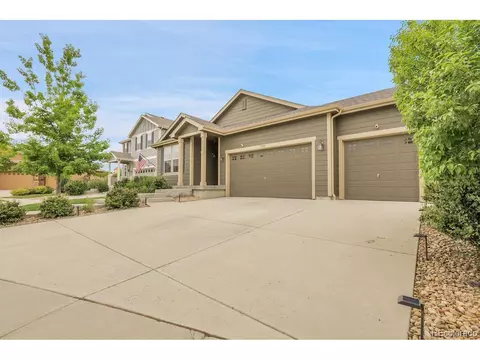 19210 E Pacific Pl, Aurora, CO 80013 photo 2