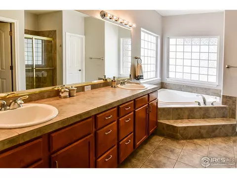 5490 Drake St, Frederick, CO 80504 photo 15
