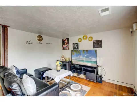 253 E 5th St, Eaton, CO 80615 photo 4