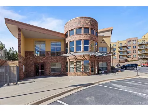 9019 E Panorama Cir #D-521, Englewood, CO 80112