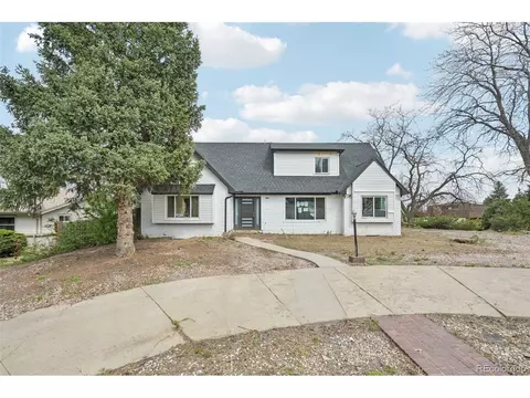 796 S Bristol St, Lakewood, CO 80228