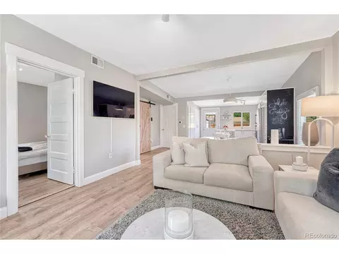 5567 S Foresthill St, Littleton, CO 80120