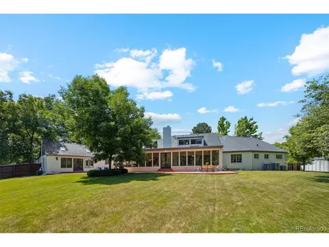 3360 S Columbine Cir, Englewood, CO 80113