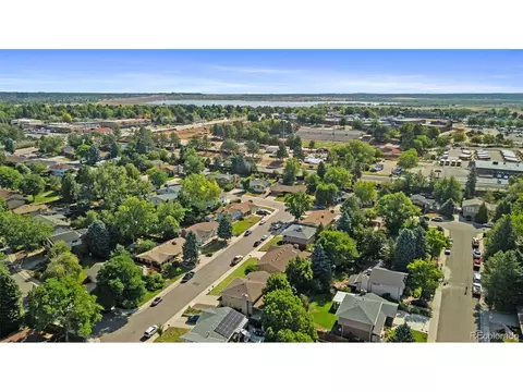 View/Area - 8722 E Layton Ave, Denver, CO 80237 photo 2 of 5