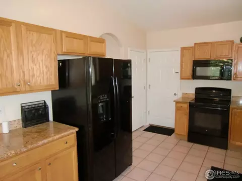 537 Hawthorn Cir, Frederick, CO 80530 photo 8