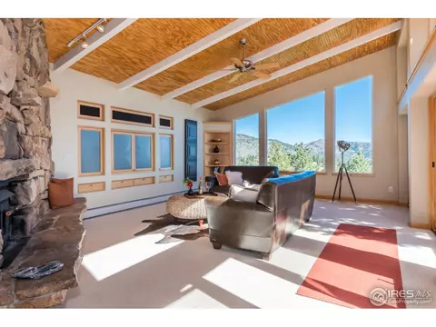 49 Cliffhanger Dr, Boulder, CO 80302 photo 3