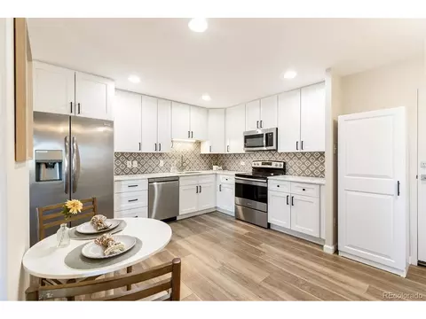 690 S Alton Way #10D, Denver, CO 80247