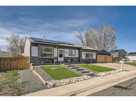 1683 Gibralter St, Aurora, CO 80011