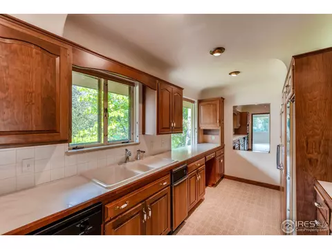 707 Cascade Ave, Boulder, CO 80302 photo 13