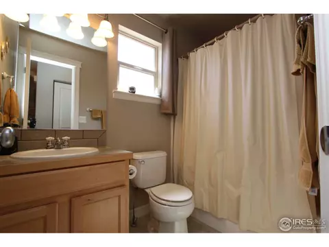 4209 Laurel Dr, Evans, CO 80620 photo 15