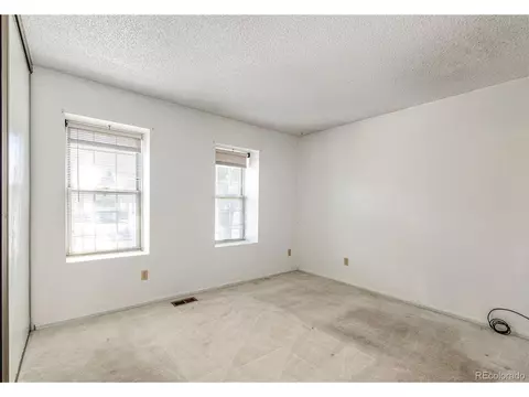 18891 E Carmel Dr, Aurora, CO 80011 photo 11