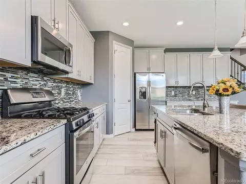 2410 E 160th Pl, Thornton, CO 80602 photo 8