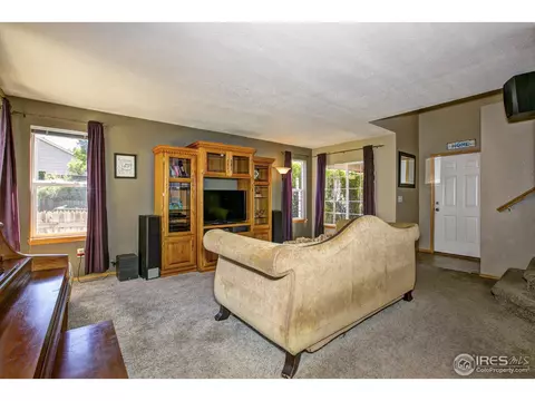 6810 Summerset Ave, Firestone, CO 80504 photo 7