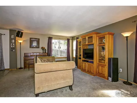 6810 Summerset Ave, Firestone, CO 80504 photo 5