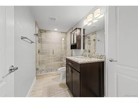 Bath - 14860 Rosemary Way, Thornton, CO 80602 photo 3 of 3