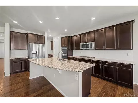 Kitchen - 14860 Rosemary Way, Thornton, CO 80602 photo 3 of 6