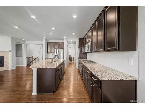 Kitchen - 14860 Rosemary Way, Thornton, CO 80602 photo 4 of 6
