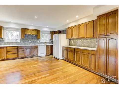 703 E 20th St, Greeley, CO 80631 photo 9