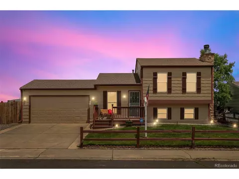 1692 Halifax Way, Aurora, CO 80011
