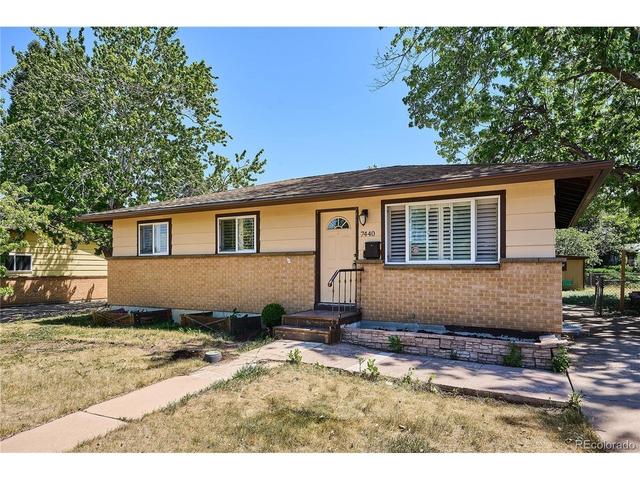 7440 W Oregon Dr, Lakewood, CO 80232