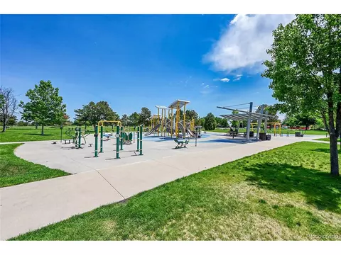 426 Kenton St, Aurora, CO 80010 photo 24