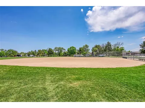 426 Kenton St, Aurora, CO 80010 photo 29