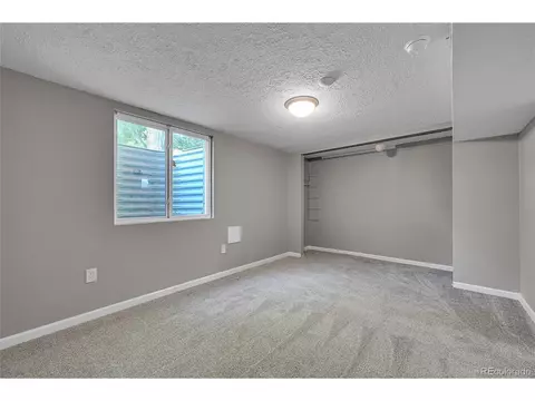 426 Kenton St, Aurora, CO 80010 photo 16