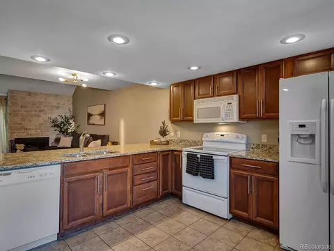 13623 Evans Ave, Aurora, CO 80014 photo 10