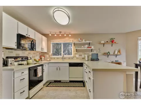 5402 Wolf St, Frederick, CO 80504 photo 8
