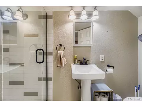 21101 E Belleview Pl, Centennial, CO 80015 photo 23
