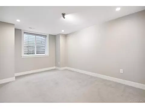 8602 E 55th Ave, Denver, CO 80238 photo 36