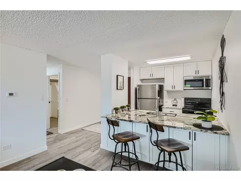 9650 Huron St #15, Thornton, CO 80260