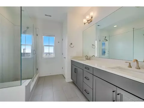21433 E 59th Pl, Aurora, CO 80019 photo 18