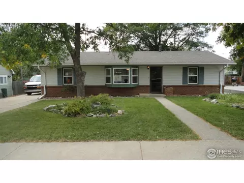 1075 6th St, Berthoud, CO 80513 photo 1