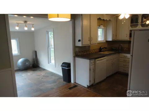 1075 6th St, Berthoud, CO 80513 photo 7