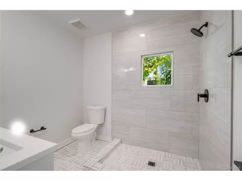 4601 E 26th Ave, Denver, CO 80207 photo 19