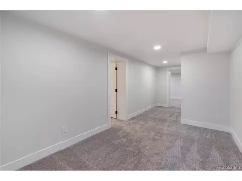 4601 E 26th Ave, Denver, CO 80207 photo 27