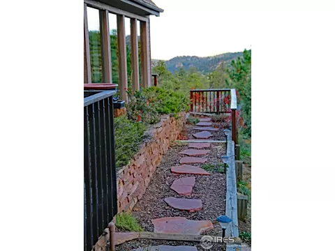 209 Choctaw Rd, Lyons, CO 80540 photo 7