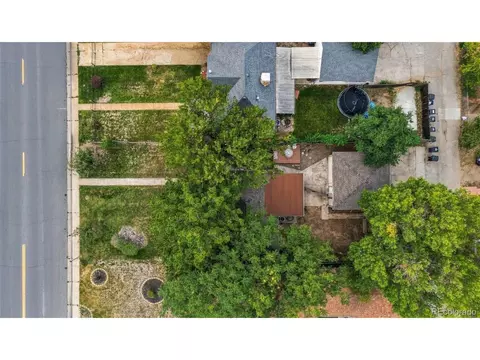 View/Area - 3395 N Oneida St, Denver, CO 80207 photo 1 of 7
