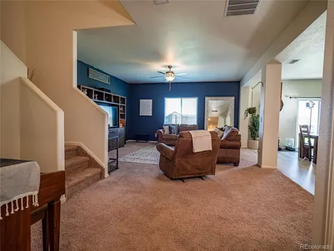 47532 Lilac Ave, Bennett, CO 80102 photo 2