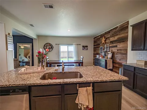 47532 Lilac Ave, Bennett, CO 80102 photo 7