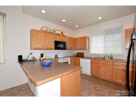 312 E 29th St, Greeley, CO 80631 photo 3