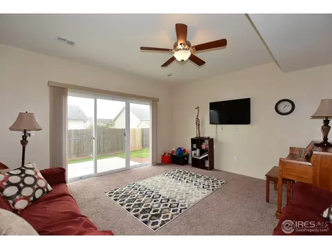 312 E 29th St, Greeley, CO 80631 photo 9