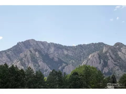 1395 Ithaca Dr, Boulder, CO 80305 photo 20