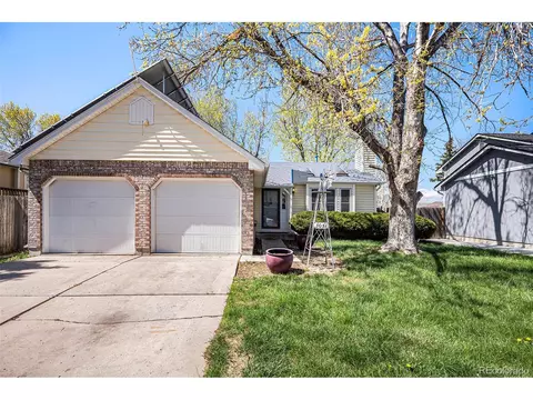 3051 S Biscay Cir, Aurora, CO 80013