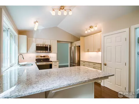 6898 Harvest Rd, Boulder, CO 80301 photo 14